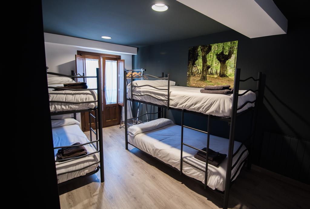 Koikili Aterpetxea Ostello Ochandiano Esterno foto